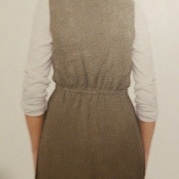 Vest - Picture 5 of 6